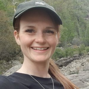 Meet your Posher, Liv